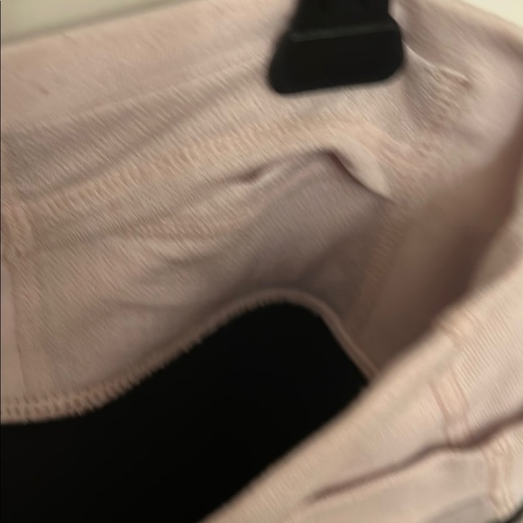 Lululemon Athletica Black and Blush Pink Boot Cut Yoga Pants, size 8 - Picture 3 of 6